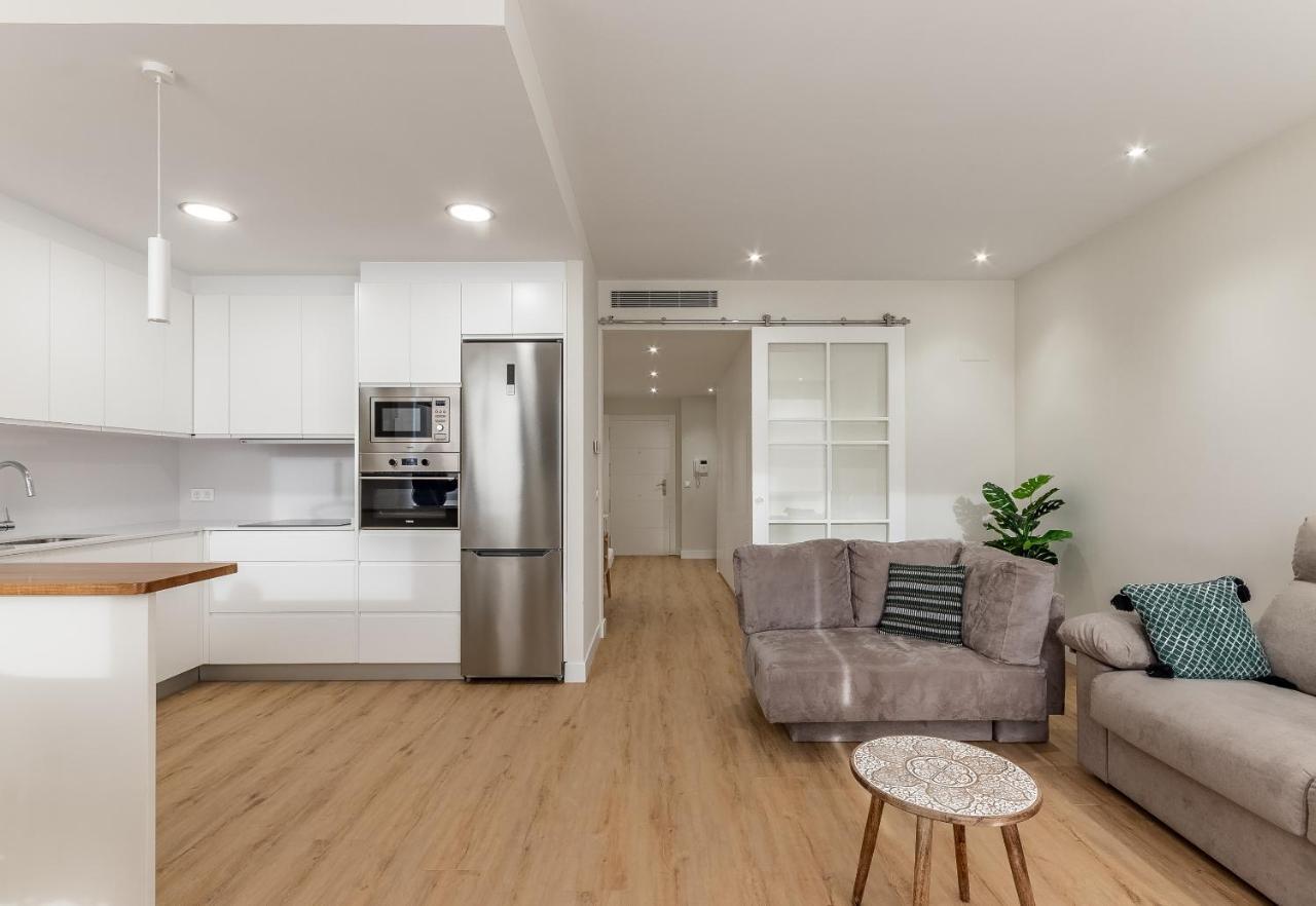 Apartamento Nuevo y Luminoso en Plaza Moyua Bilbao Exterior foto