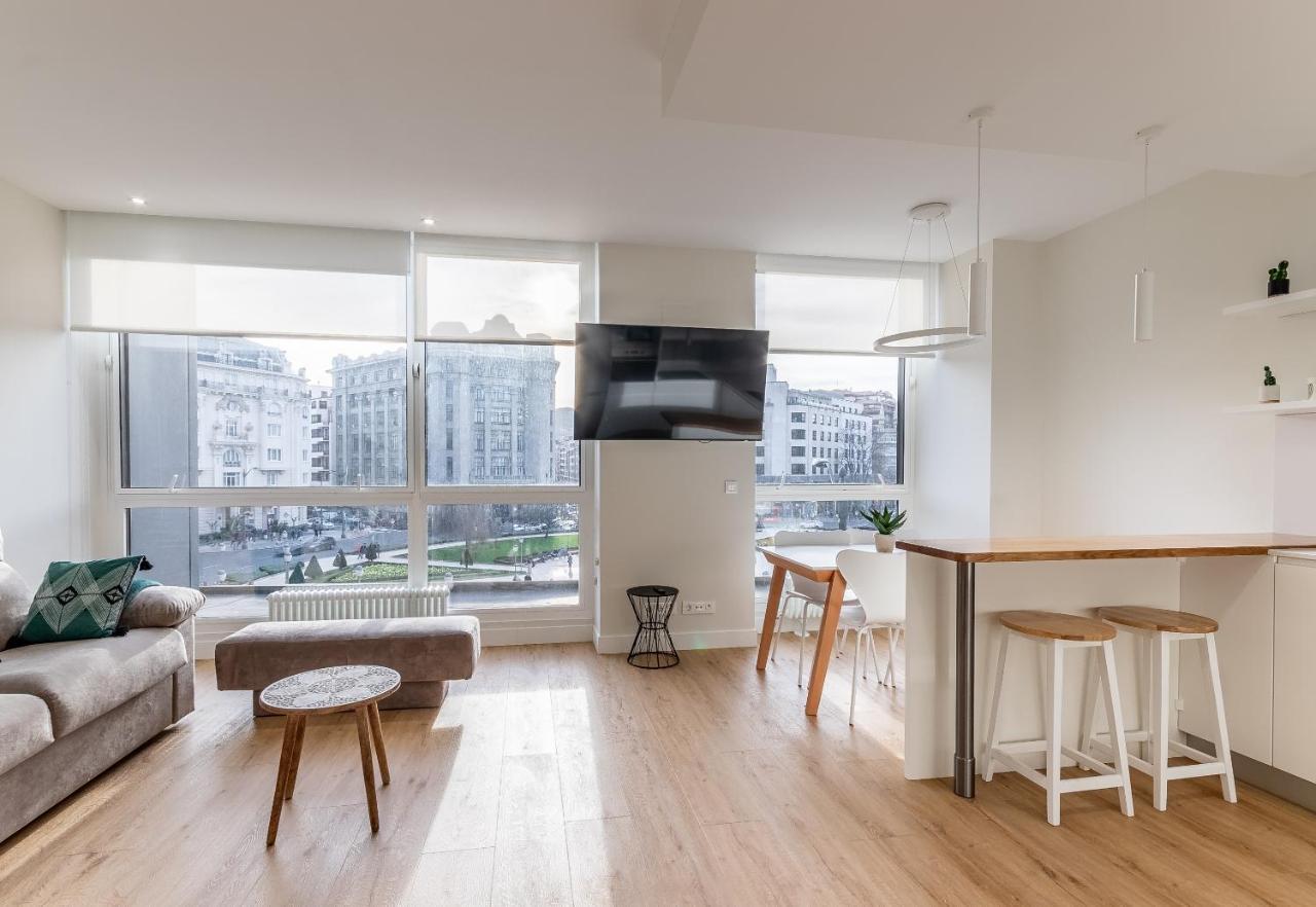 Apartamento Nuevo y Luminoso en Plaza Moyua Bilbao Exterior foto