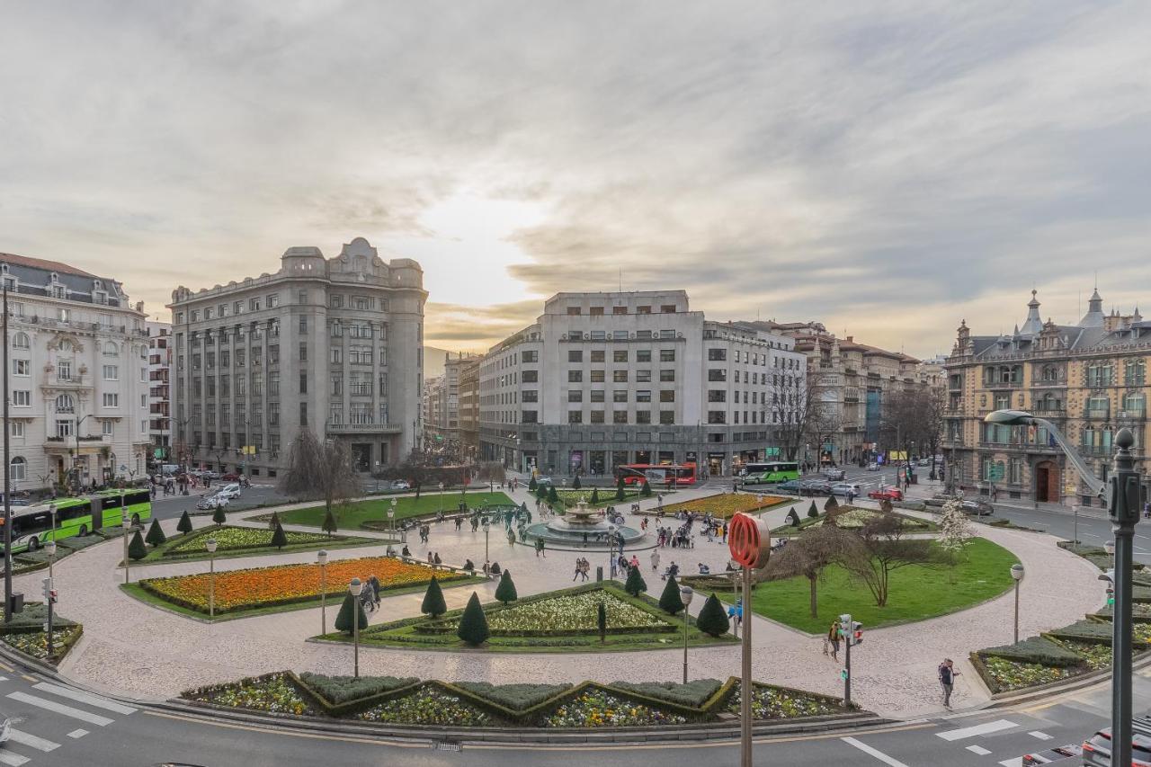 Apartamento Nuevo y Luminoso en Plaza Moyua Bilbao Exterior foto