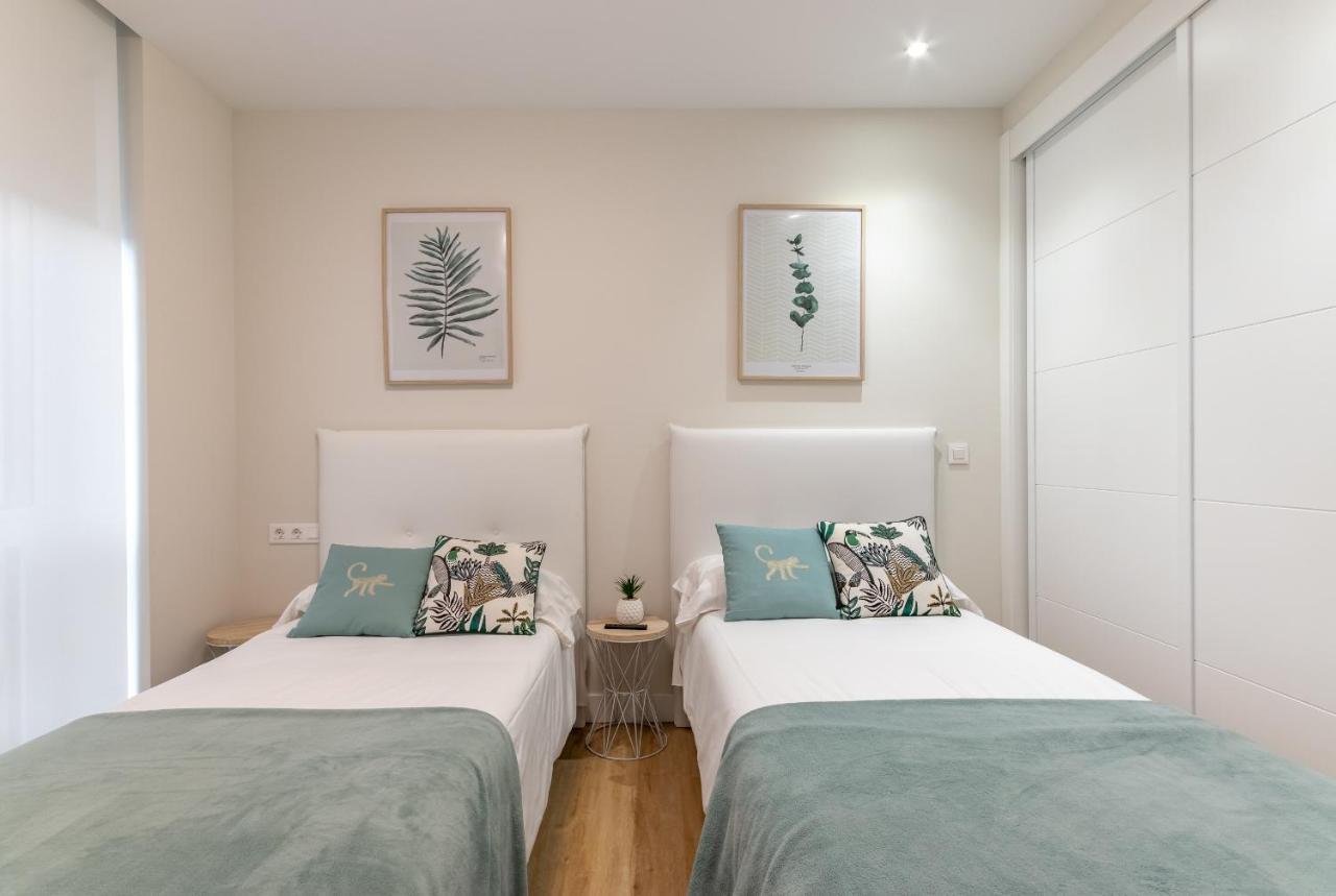 Apartamento Nuevo y Luminoso en Plaza Moyua Bilbao Exterior foto